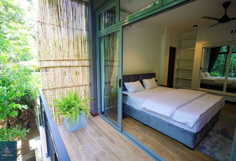 بنسيون Forest Face Lodge