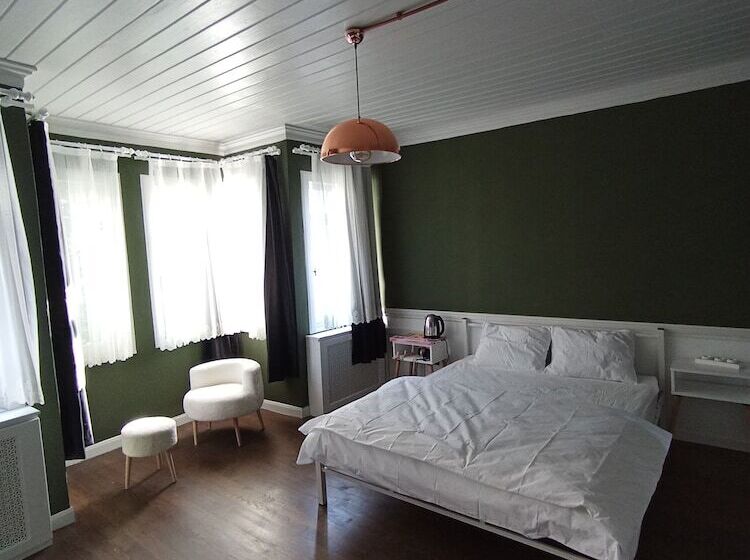 ベッドアンドブレックファースト Yoga Butik Otel