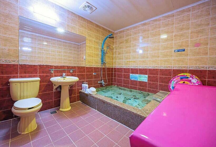 فندق Sandia Hot Spring