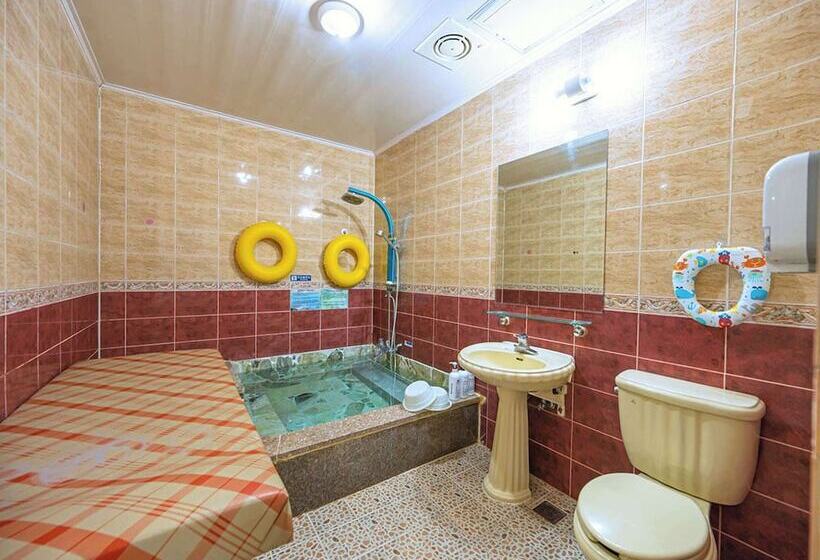 فندق Sandia Hot Spring