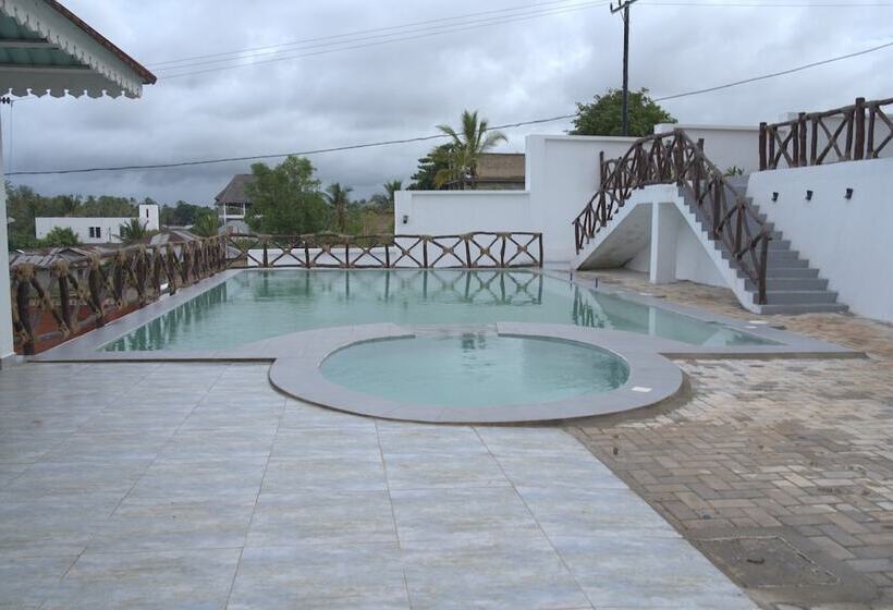 Отель Alfa Boutique