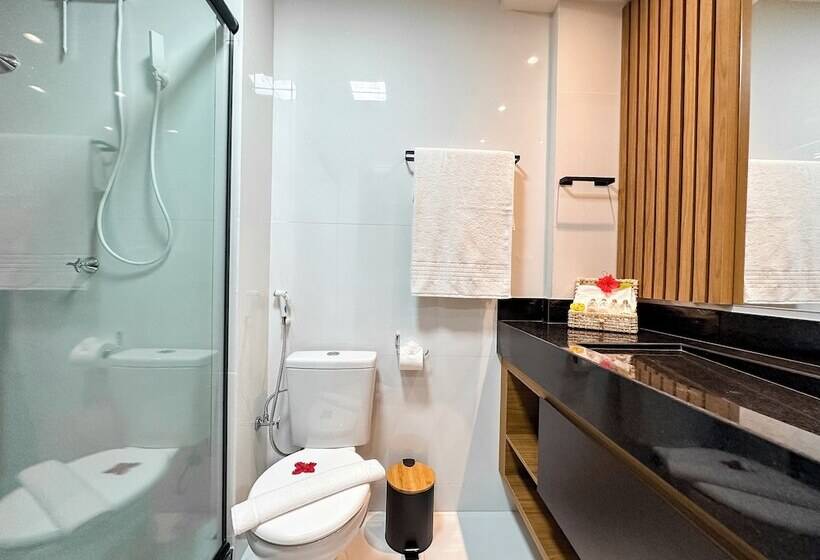 فندق Aloha Palace