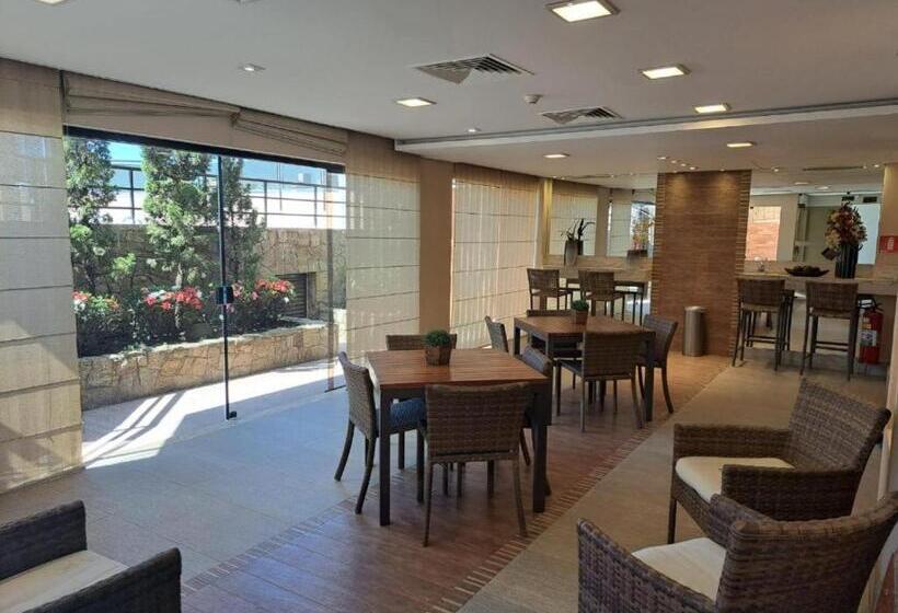 호텔 Flat Cosmopolitan Praia Com Estacionamento Grátis   Gonzaga   Andar Alto