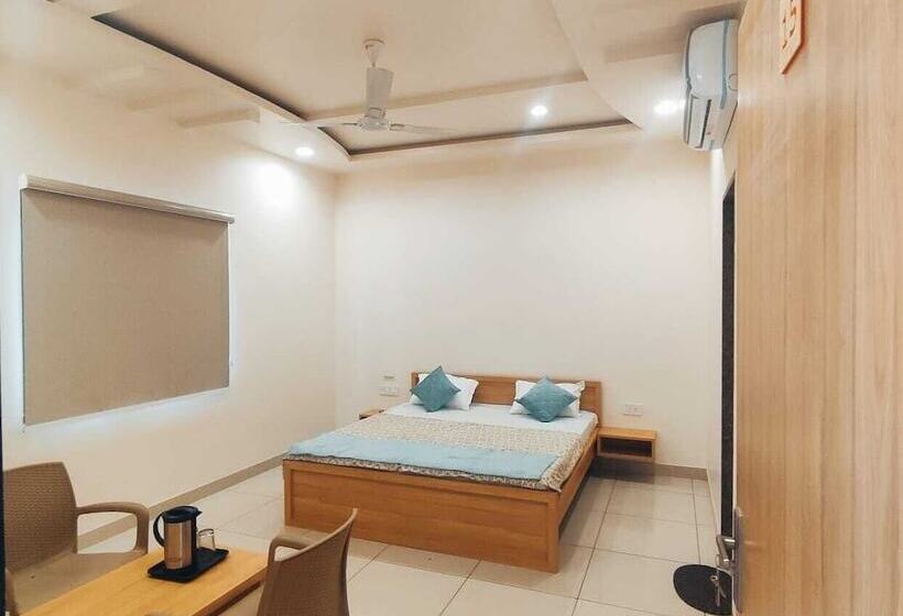 Rajvi Residency A Unit Of Jas Hotels And Resorts