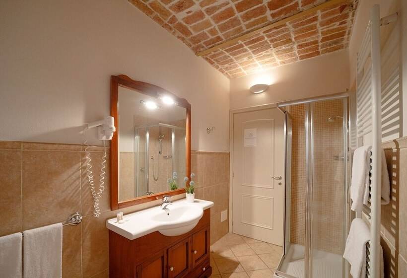 منتجع Belvedere Monferrato Relais & Wellness