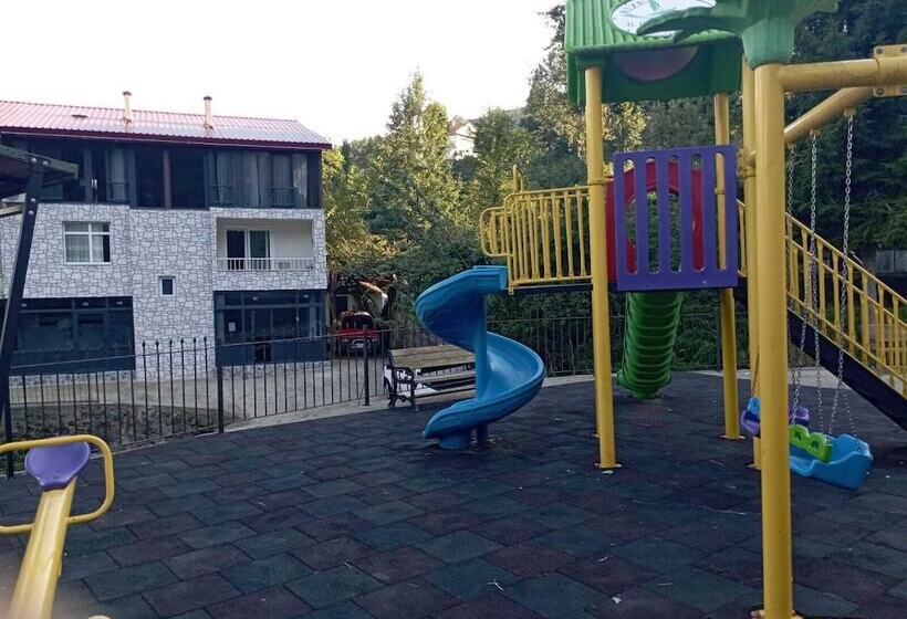 ベッドアンドブレックファースト Efedagsuit