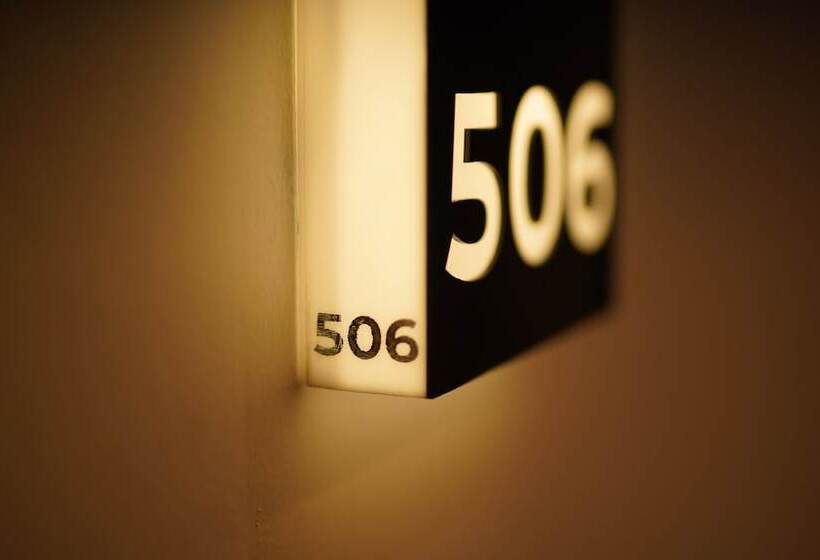 Eagle Hotel Wonosobo, Azana Hotels Collection