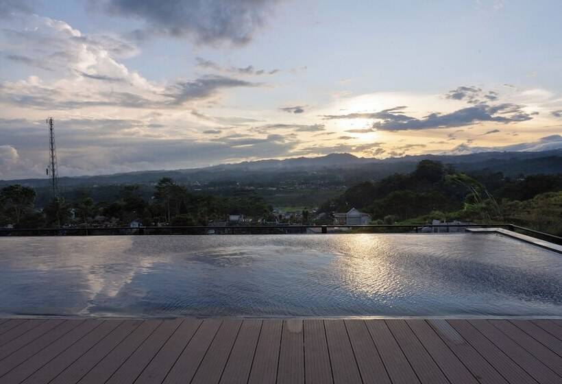 Eagle Hotel Wonosobo, Azana Hotels Collection