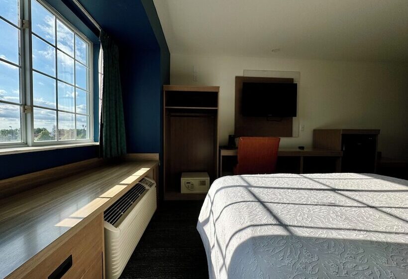 酒店 Airport Fargo