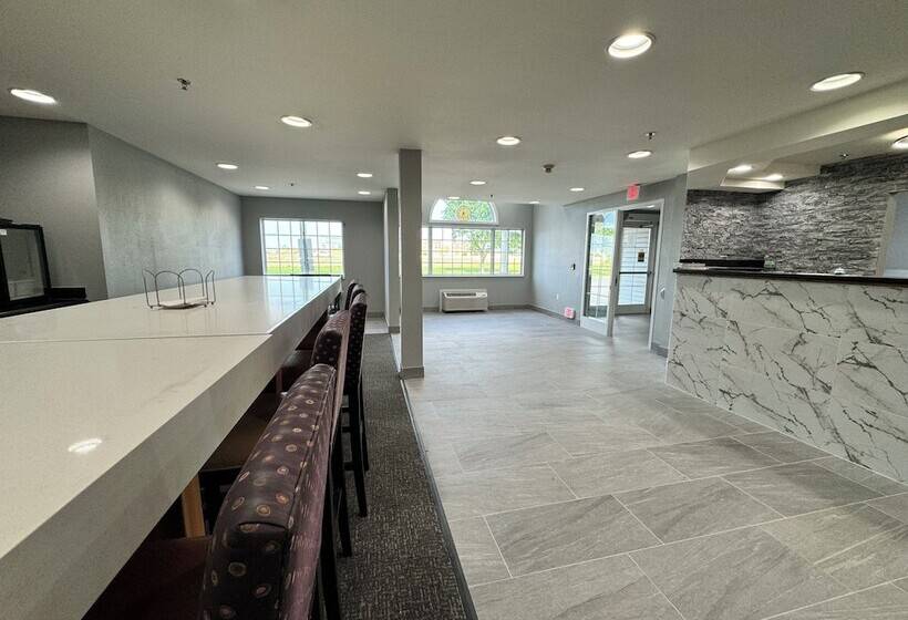 酒店 Airport Fargo