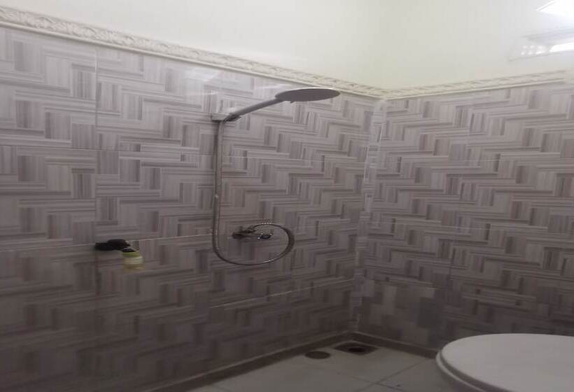 فندق Oyo 94078 Azzahra Homestay Syariah