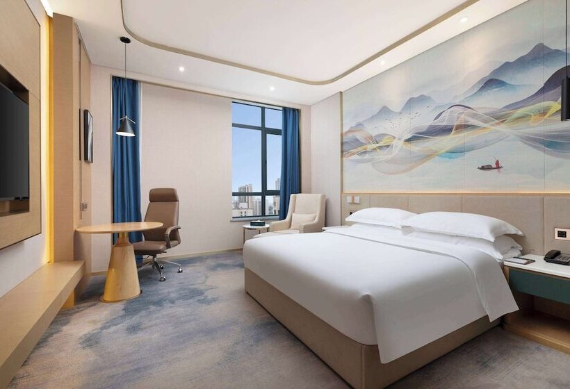 Отель Ramada By Wyndham Changsha East