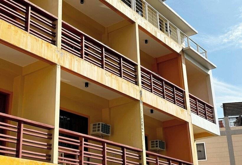 Sea Jewel Hotel Puerto Galera Powered By Cocotel