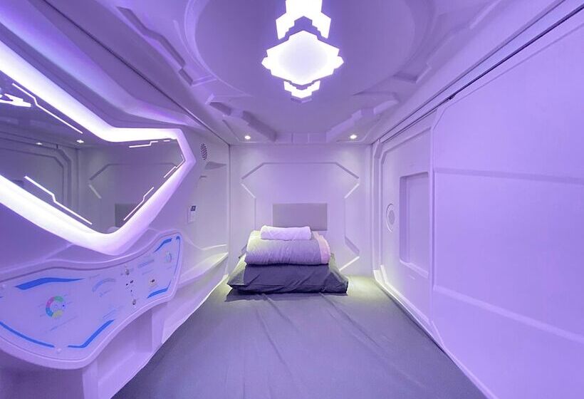 カプセルホテル U Capsule