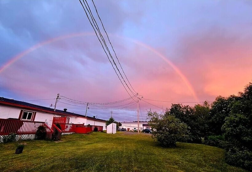 Wawa Northern Lights Motel And Chalets