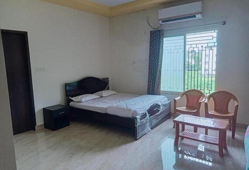 הוסטל Govinda Krishna Comforts