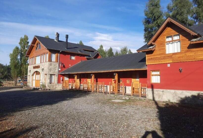 ユースホステル Hosteria Santa Magdalena