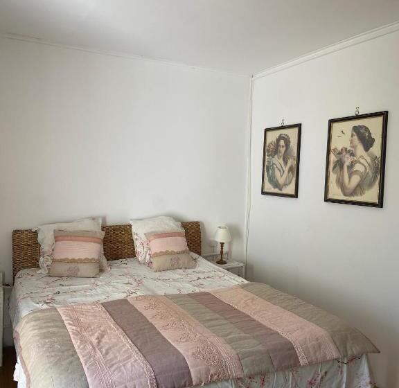 住宿加早餐  Chambres D Hôtes Villa Les Rosiers   Garance