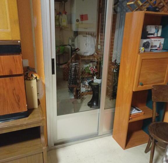 住宿加早餐  Alojos Manbo