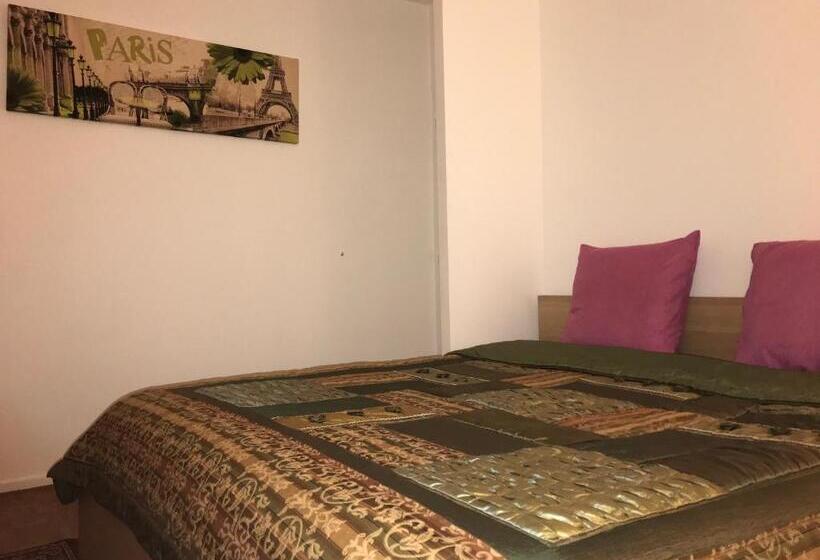 Bed and Breakfast Near Stade De France