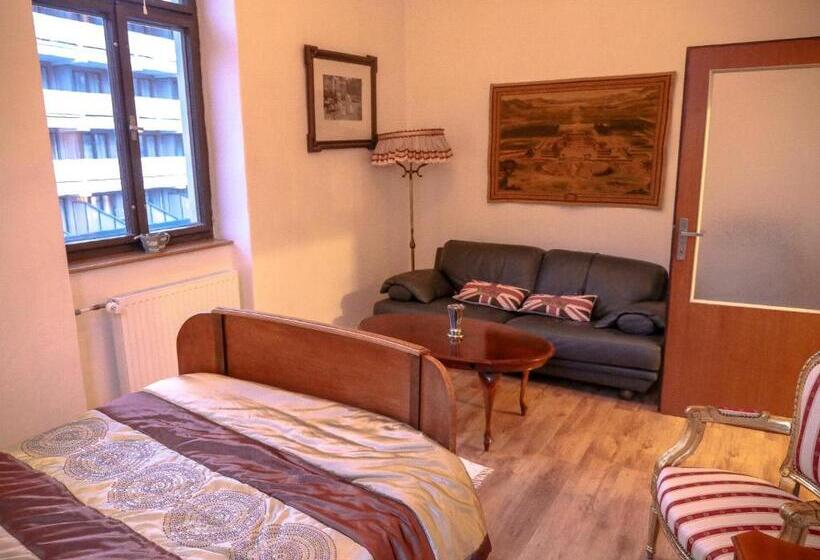 تختخواب و صبحانه Villa Reim