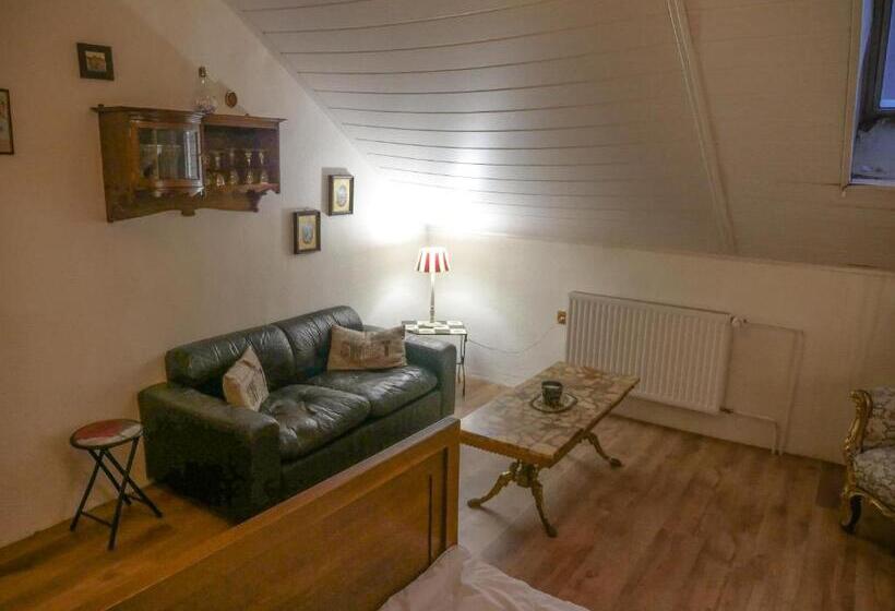 Bed and Breakfast Villa Reim