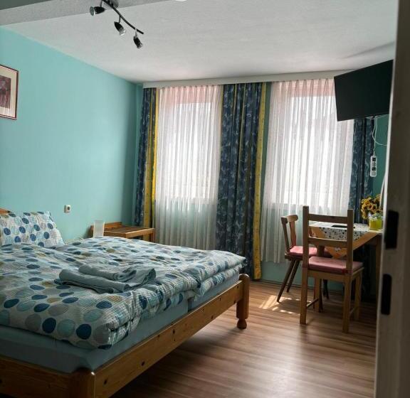 Отель Gasthof Rhönlust Zentrum