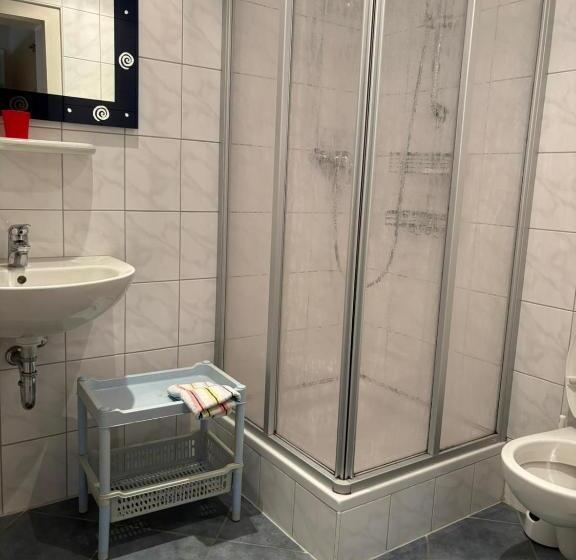 Отель Gasthof Rhönlust Zentrum