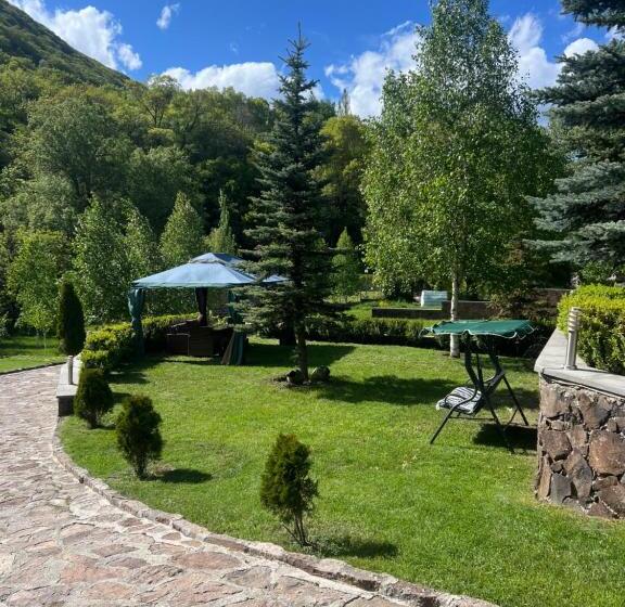 فندق Golden Gate Resort