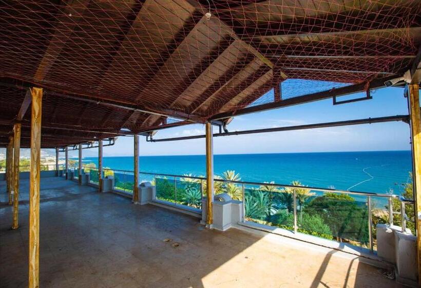 ホテル Grand Hermes