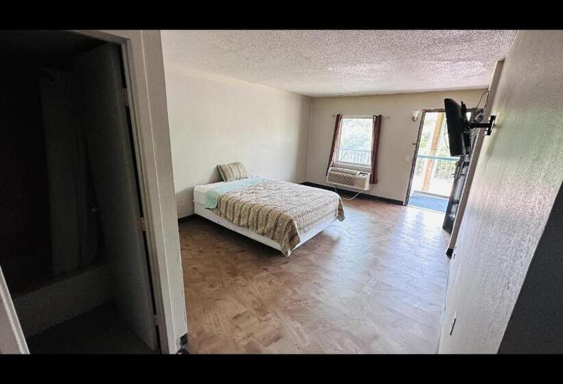 בית מלון כפרי Hallmark Inn By Oyo Fort Wayne