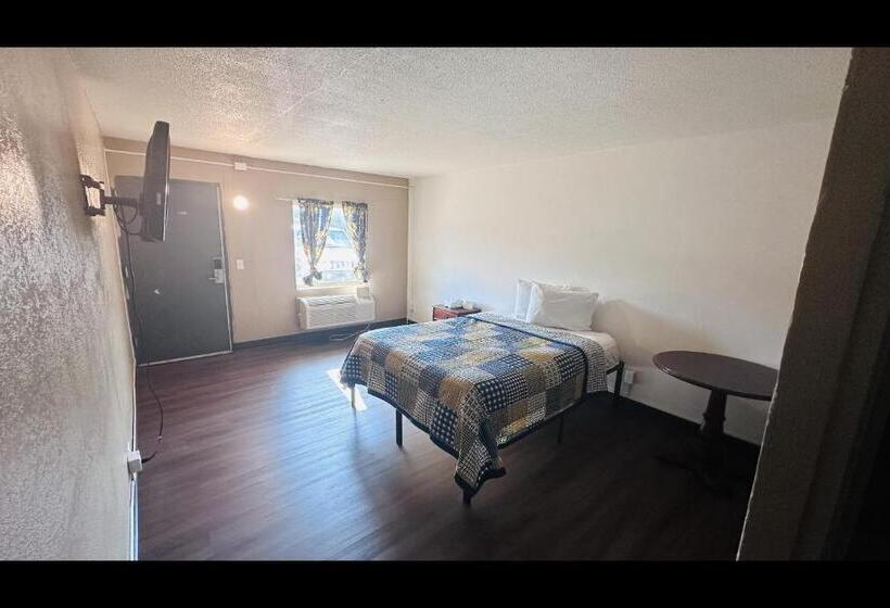 בית מלון כפרי Hallmark Inn By Oyo Fort Wayne