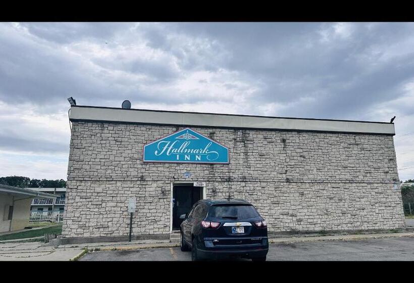 בית מלון כפרי Hallmark Inn By Oyo Fort Wayne