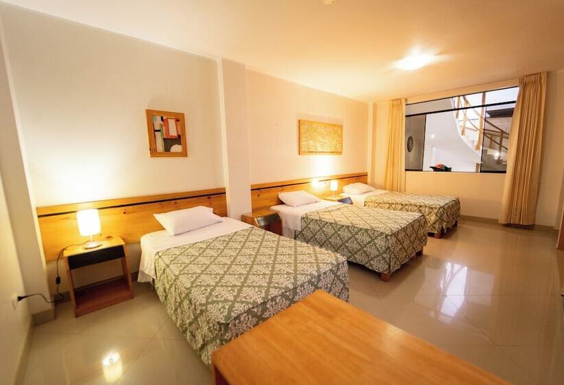 فندق Hostal Los Balcones