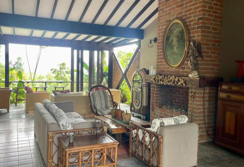 فندق Tukki Ecolodge