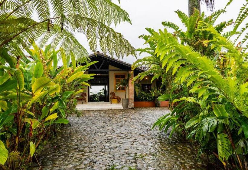 فندق Tukki Ecolodge