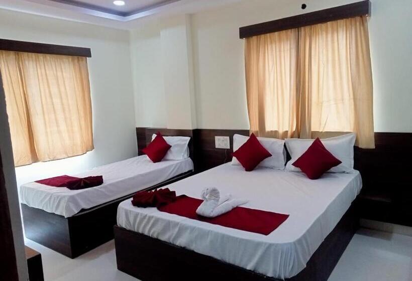 هتل Luxury Hill Top