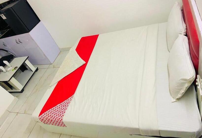 Отель S Franso Suites