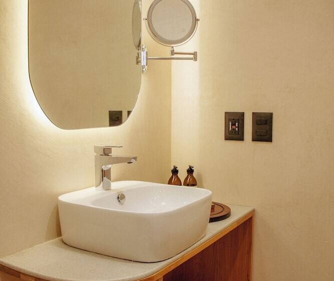 هتل Sauvé Casa Boutique