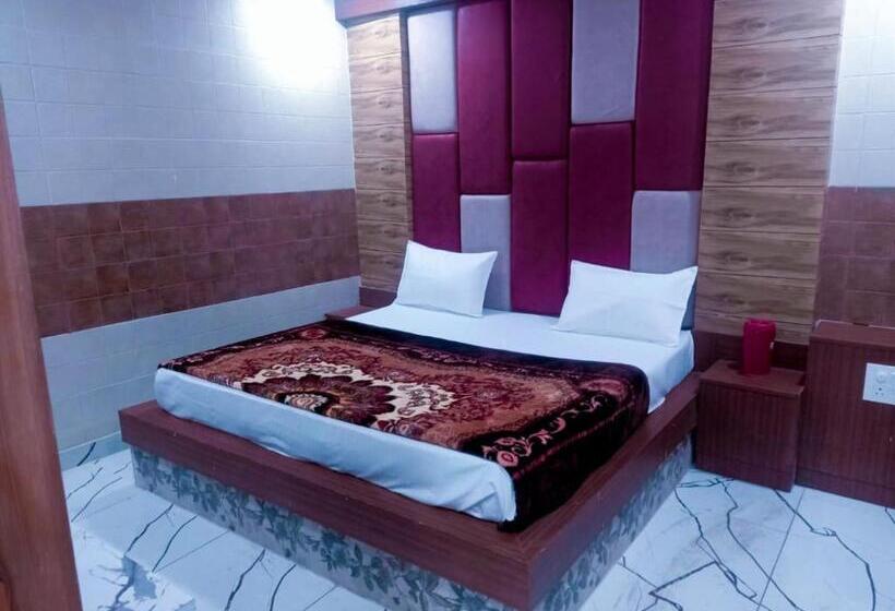 Hotel Shree Sai Basera