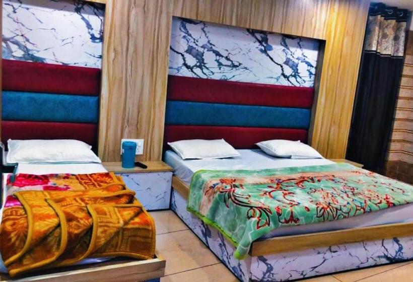 Hotel Shree Sai Basera