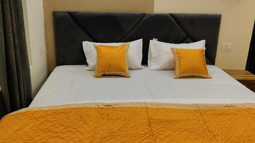 فندق Sugara Homestay