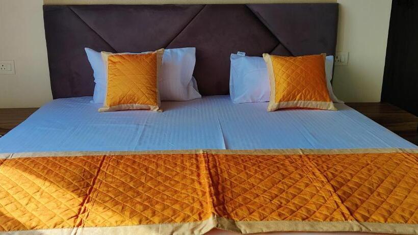 فندق Sugara Homestay