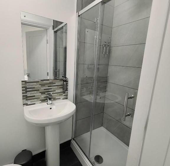 Отель The Court House