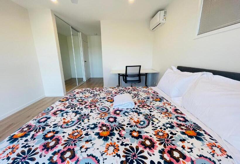 پانسیون 262atroughton