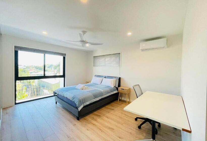 پانسیون 262atroughton