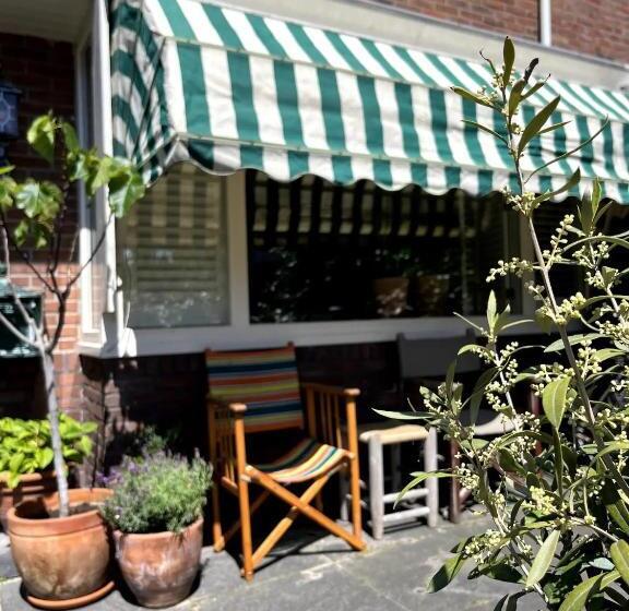 پانسیون Boja Beach House