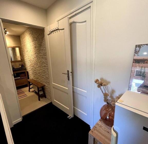 پانسیون Boja Beach House