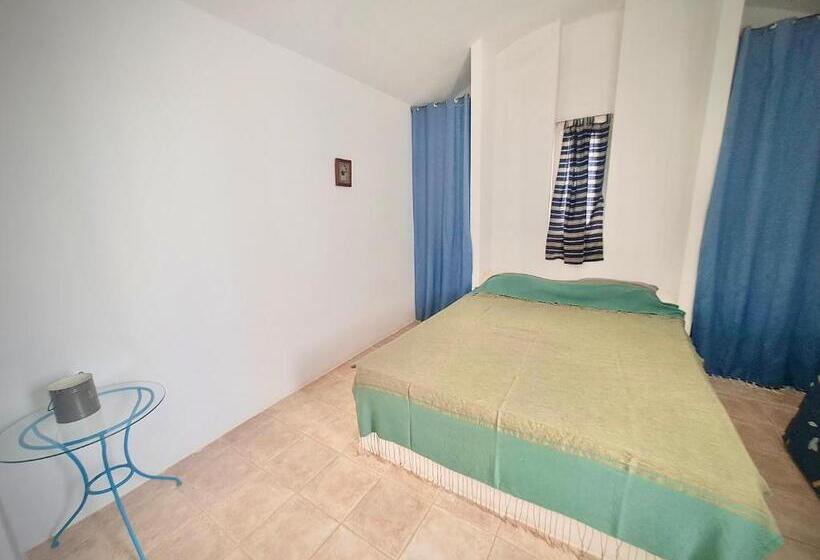 Пансион Bungalows Au Calme