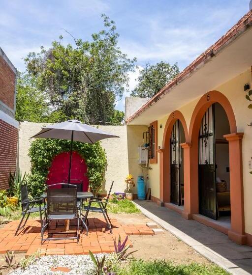 پانسیون Casa Cataleya